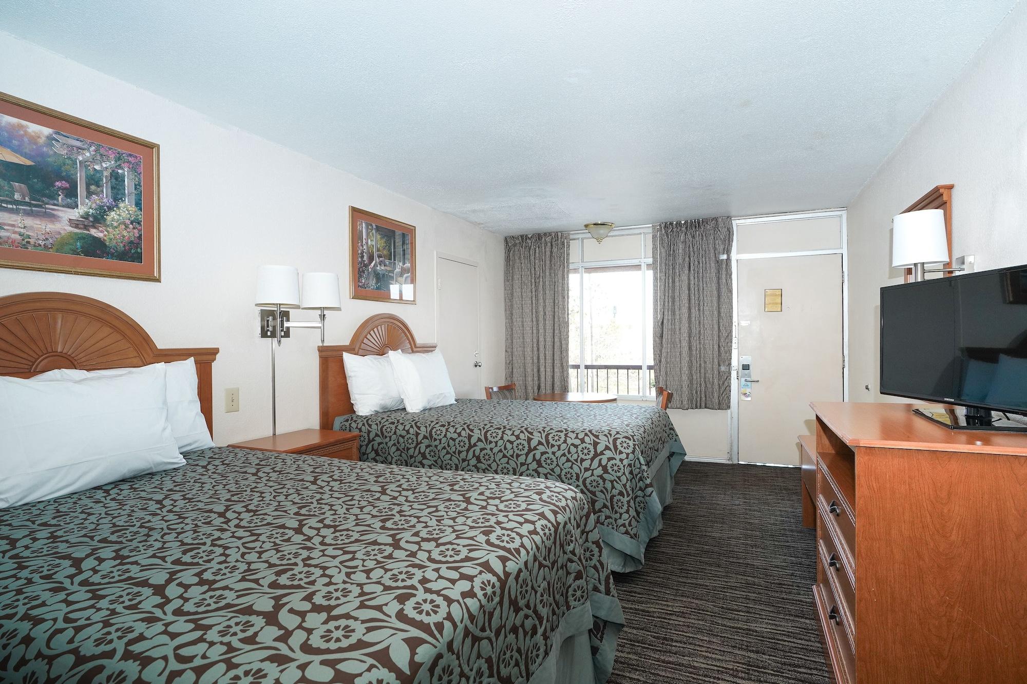 Days Inn By Wyndham Lake City I-75 Buitenkant foto